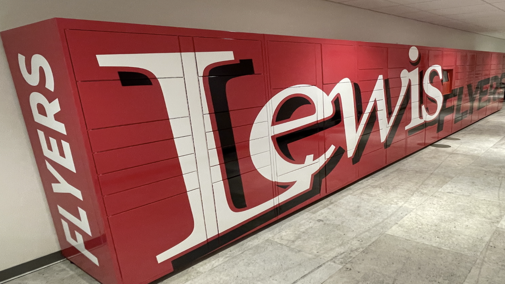 Lewis-Lockers